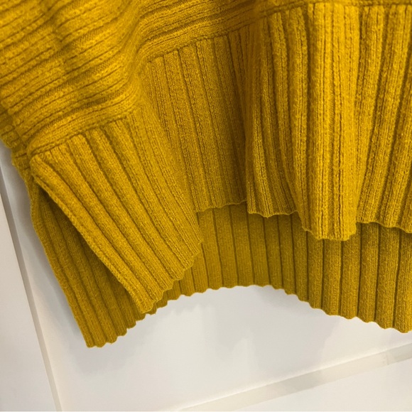 Anthropologie Sweater Size Large - Picture 12 of 13